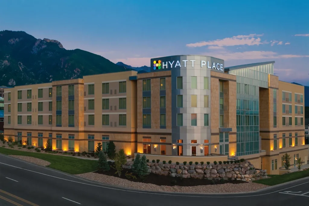 Hyatt’s Summer Promo: Earn Up to 16,000 Bonus Points 10 hyatt bonus points