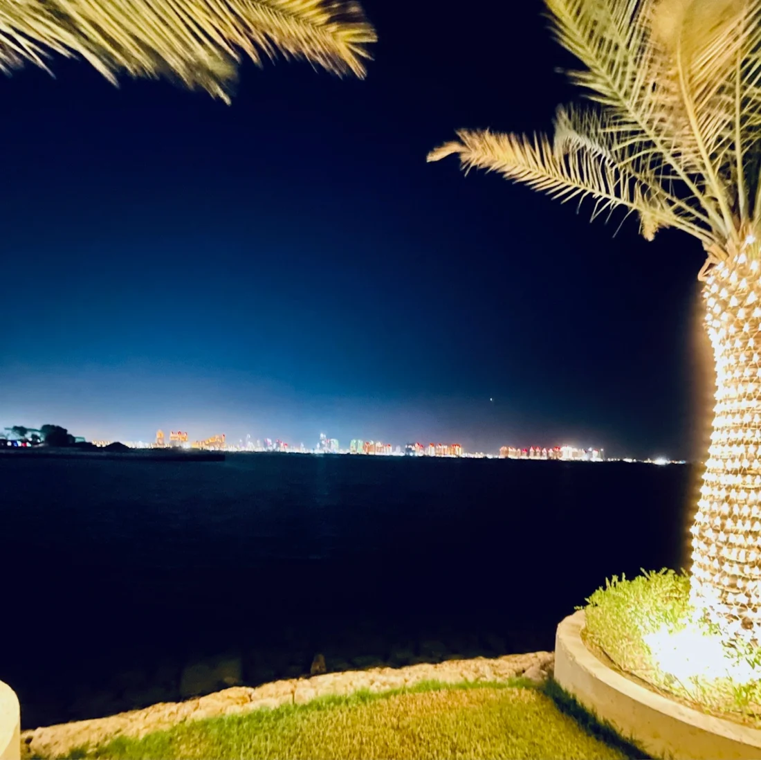 Hilton Doha Review: Luxe Beachfront Resort in West Bay 14 doha hilton bay at night